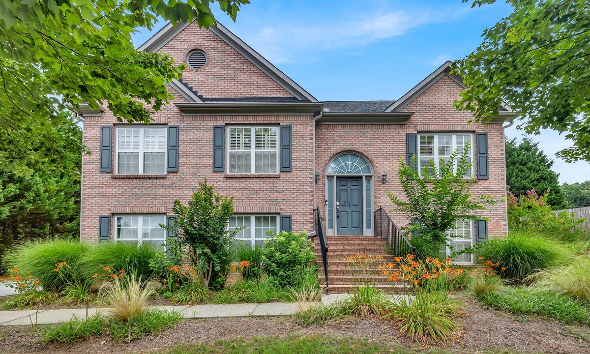 Buford House | Spacious 3BR Near Mall of GA & Lake