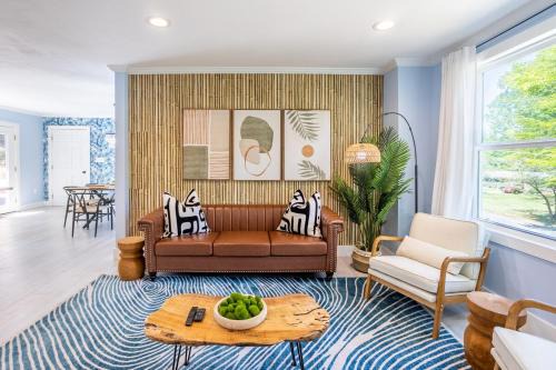 Decatur House | Spacious Getaway 15mins from Downtown Atlanta
