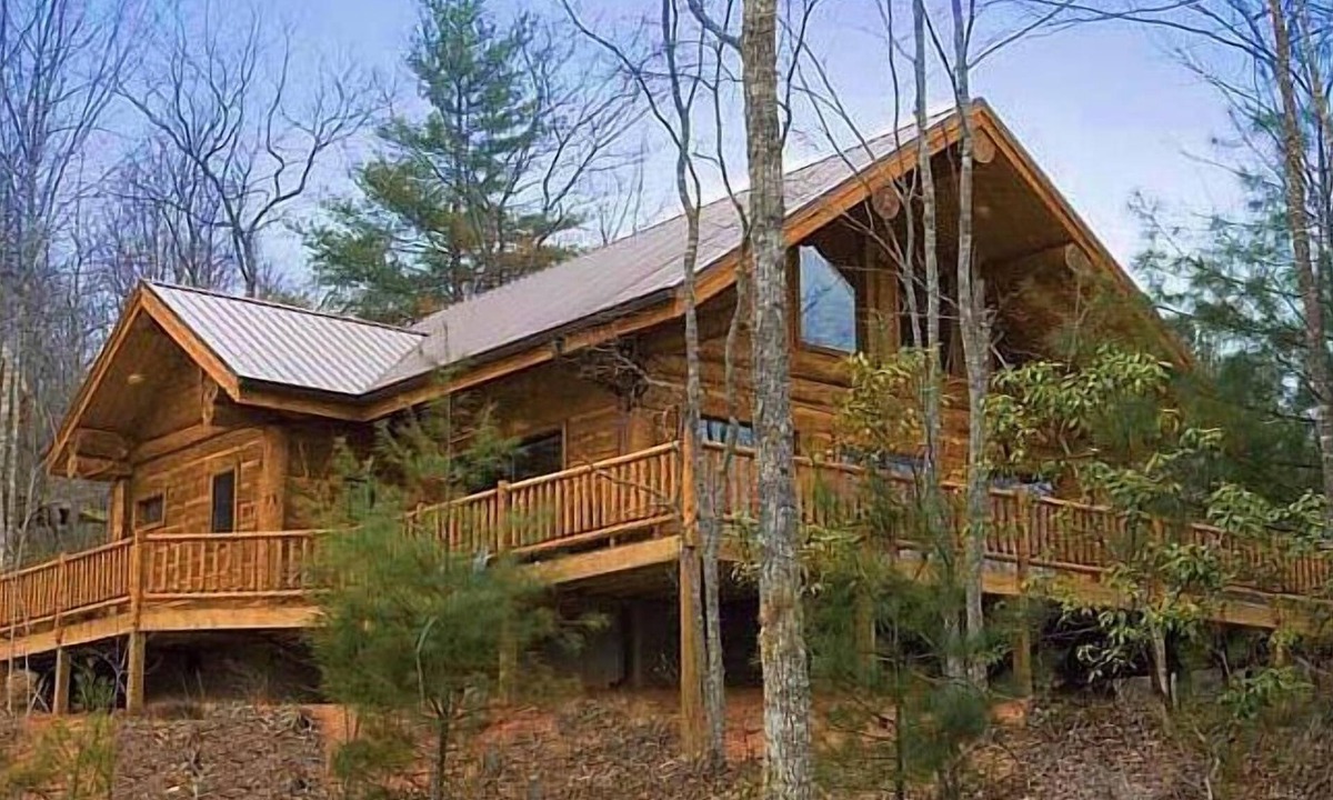 Almond Cabin | Stargazer - Free Brewery Tours + Modern-Rustic Cabin