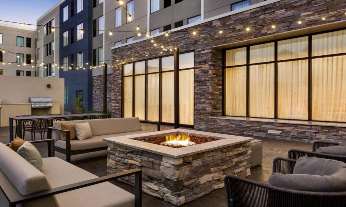 Lexington Hotel | Staybridge Suites Lexington S Medical Ctr Area by IHG