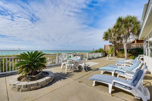 Bahama Beach House | Steps to Sand! PCB Haven w/Furnished Outdoor Area