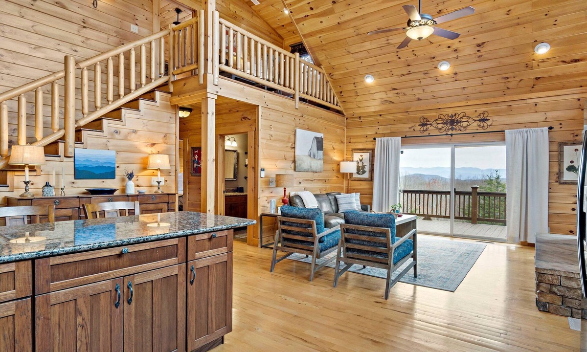 Vein Mountain Cabin | Stunning 3-Level Log Cabin: Blue Ridge Mtn Views, with abundant outdoor space!