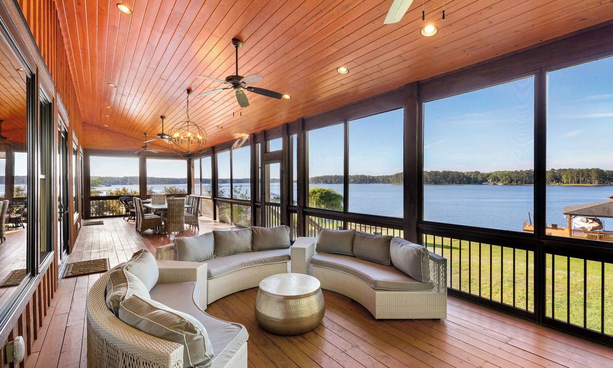 Milledgeville House | Stunning Big Water Views - Pet-friendly, Game Room