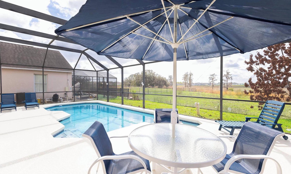 Sunset Ridge Villa | Sunset Paradise Villa | Private South Facing Pool & Spa | Near Disney