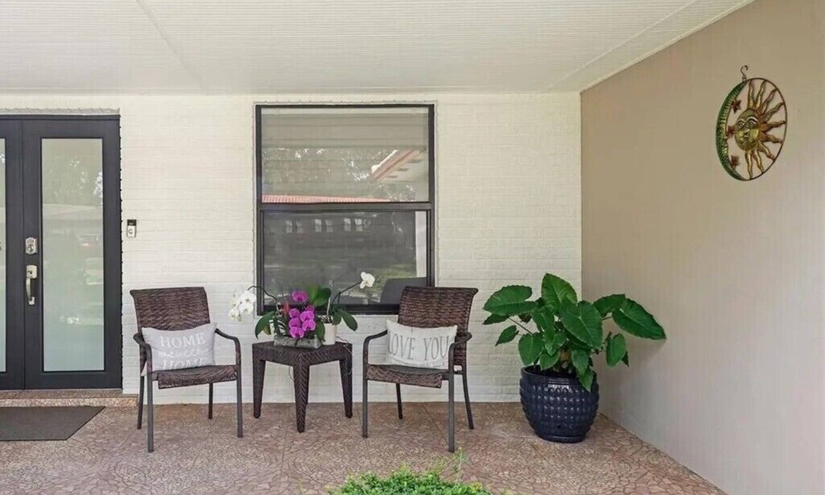 Miami Lakes House | Terrific 5-bedroom house in Miami Lakes.