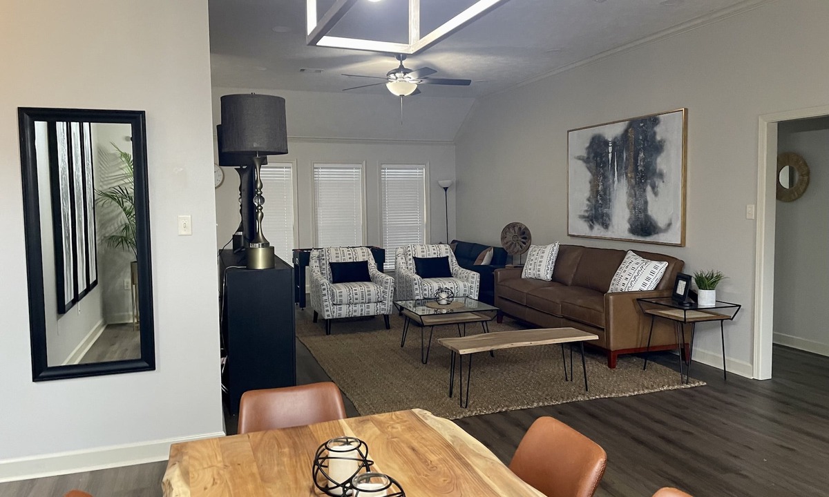 Conway House | The Clark Chateau