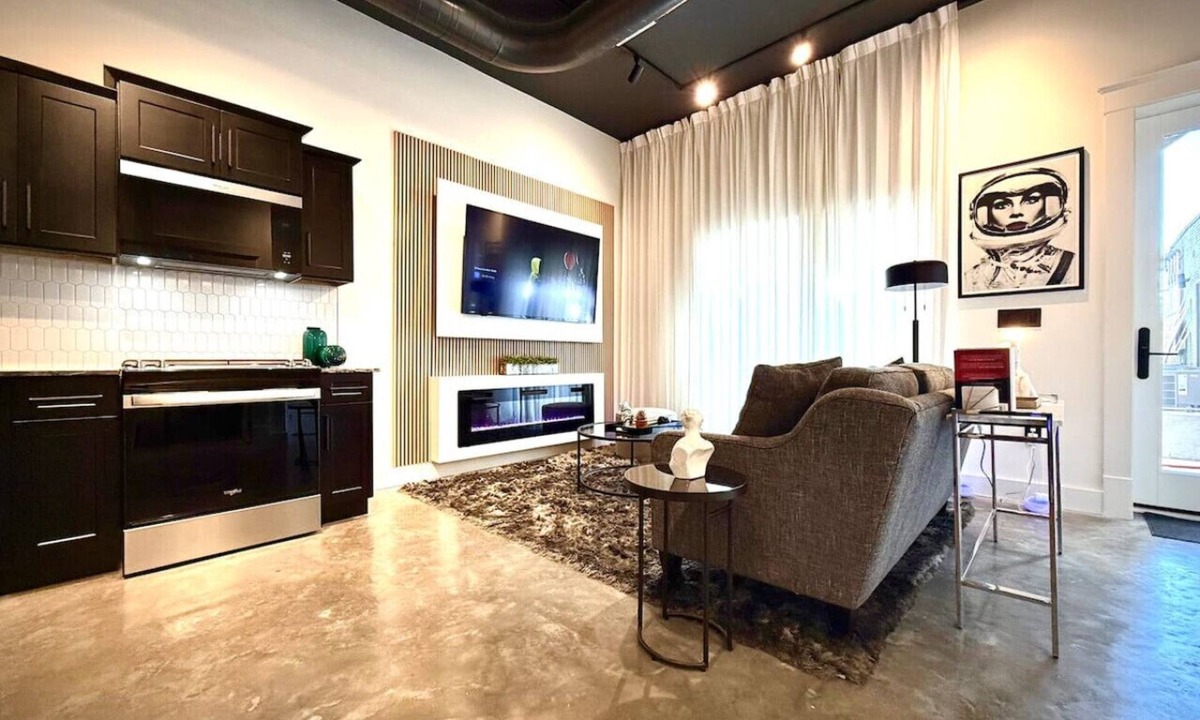 Lowertown Arts District Apartment | The Dim Light Hideaway
