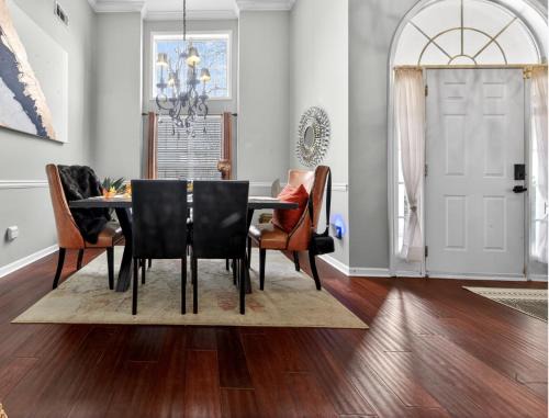 McDonough House | The Executive Suite
