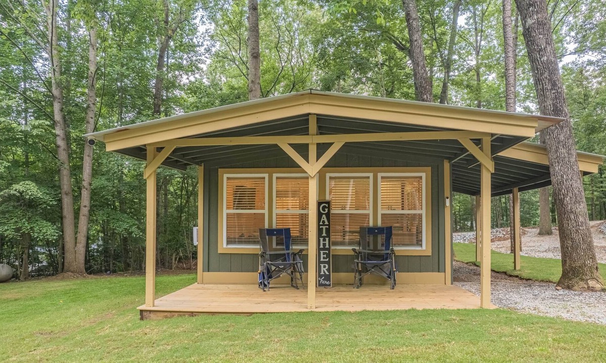 Gumlog House | The Hideaway Cottage @ Hartwell