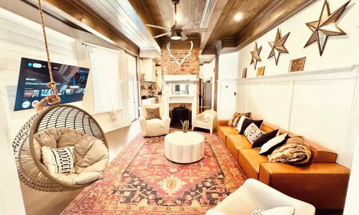 Chosewood Park House | The Modern Victorian Charmer Hot Tub 5 bedroom 4 bath