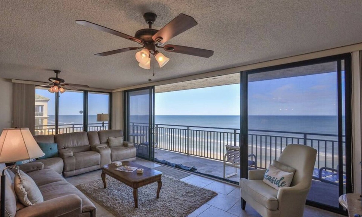 New Smyrna Beach Condo | The Moontide-321.663.4321 3 Bedroom, 2 Bath NSB Oceanfront Condo NO Drive Beach
