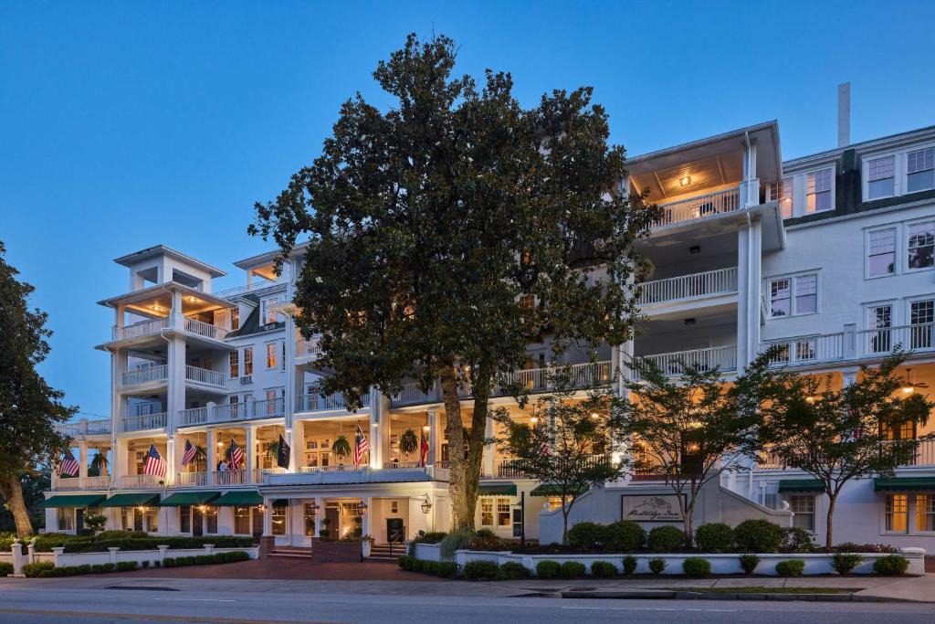 Summerville Hotel | The Partridge Inn Augusta, Curio Collection by Hilton
