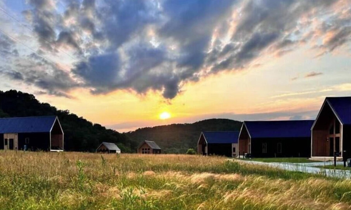 Stanton Cabin | Three Suns Cabins: Where Your People Gather, All 8 Cabins, Private Beach