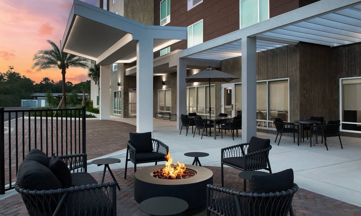 Northside Hotel | TownePlace Suites Jacksonville Airport