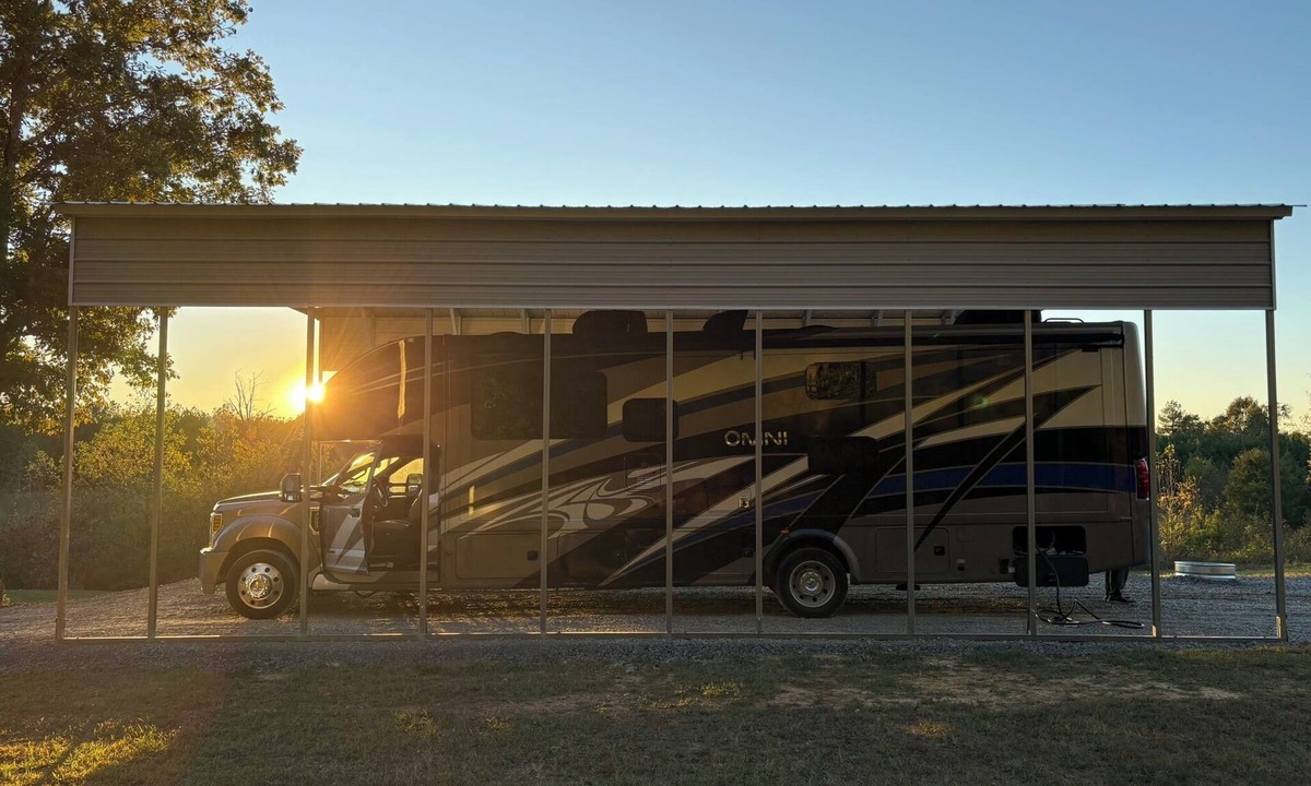 Tennga RV Rental | Tranquil campsite for a peaceful getaway - RV not included