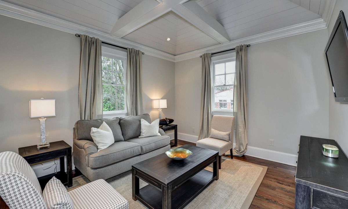 Candler Park Condo | Unit 4 - Amazing 2 Bedroom Suite Two-level floor plan