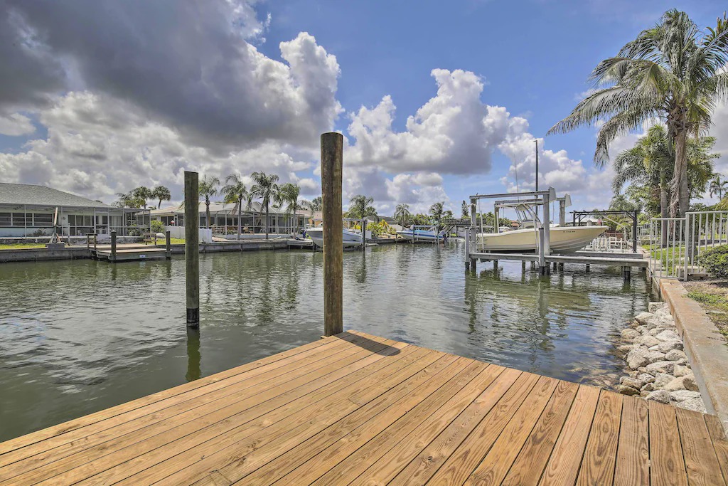 Bal Harbour House | Updated Apollo Beach Home w/ New Dock & Hot Tub!
