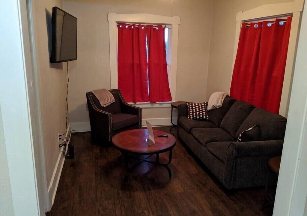 New Pathways Apartment | Vance 3 Classy One Bedroom