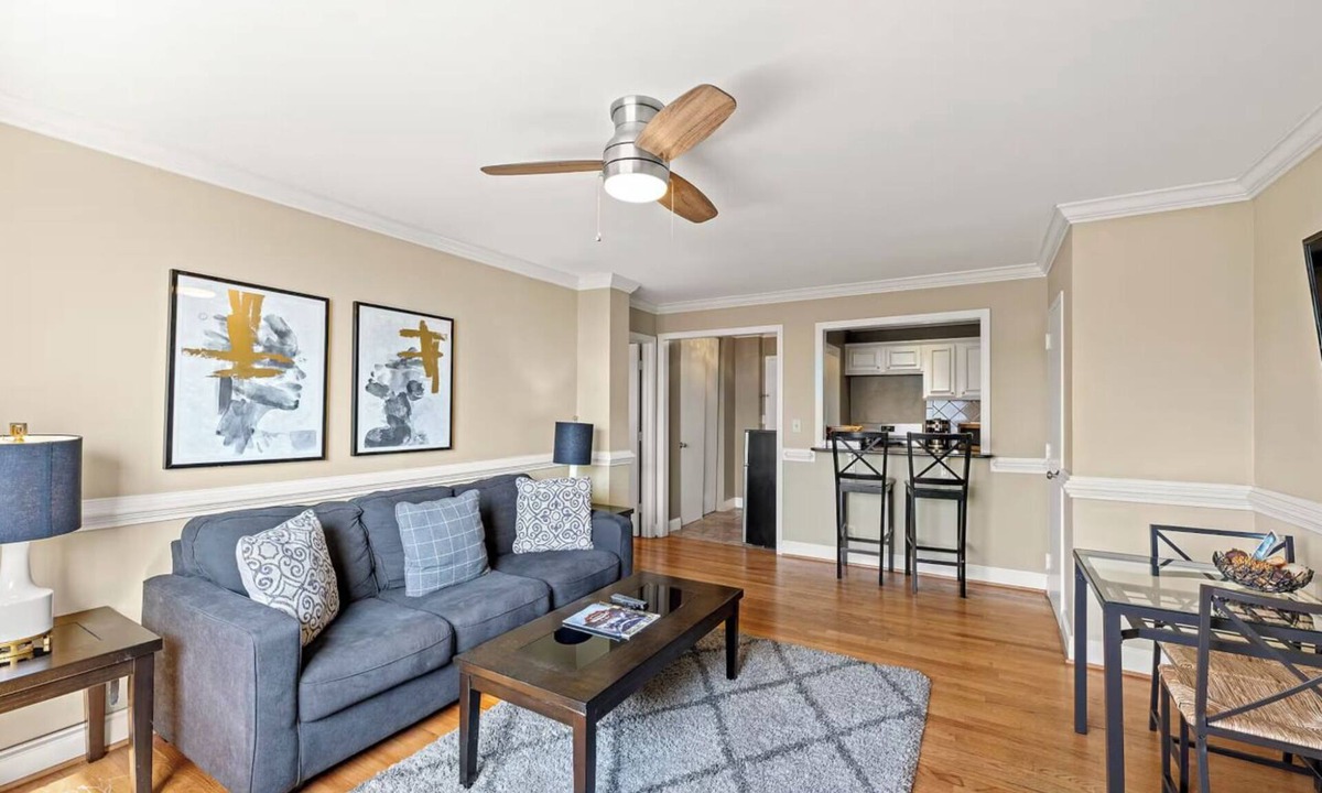 Peachtree Center Condo | Vibrant Downtown 1BR — 8 min to World Cup