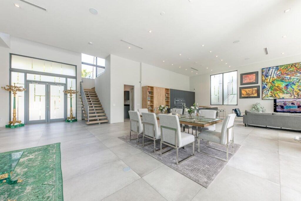 Coral Ridge House | Villa Hayden-Beautiful NEW Custom Waterfront