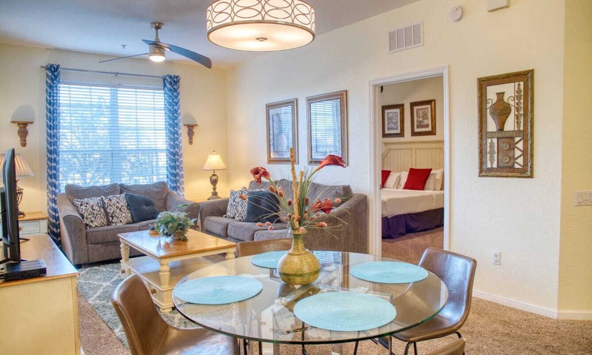Orlando Condo | Vista Cay Standard 3 bedroom condo