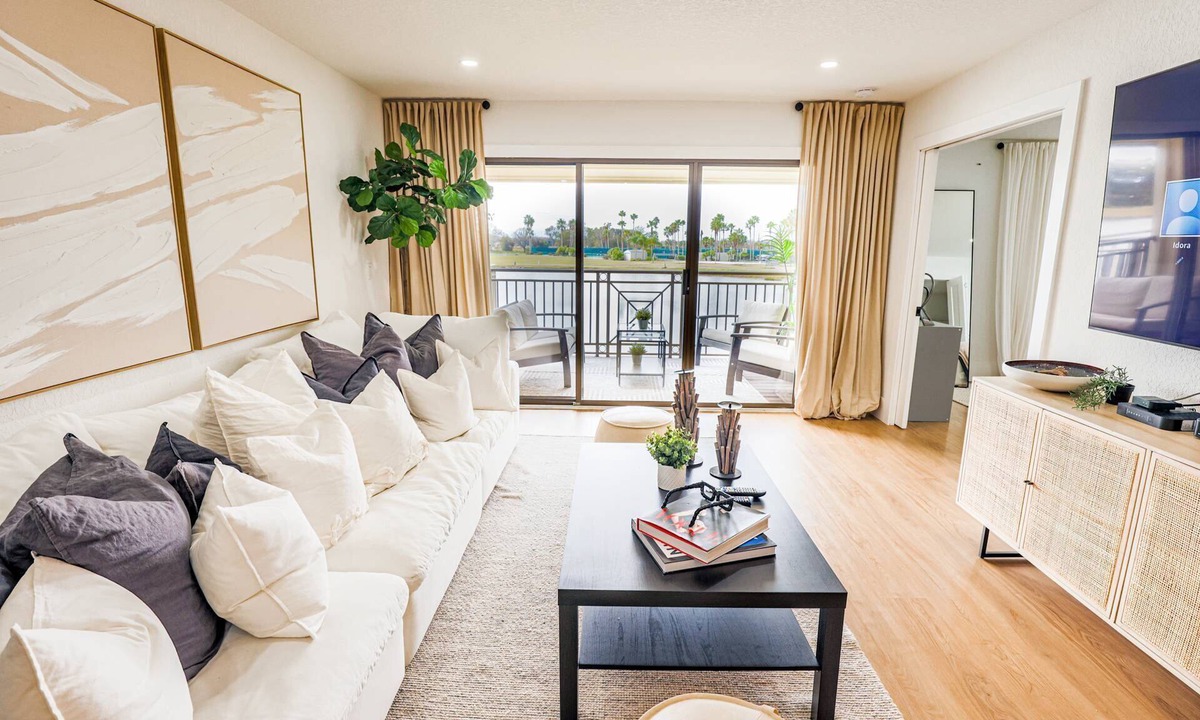 Wesley Chapel Condo | Waterfront Golf Retreat | Balcony Views | Saddlebrook Resort Amenities