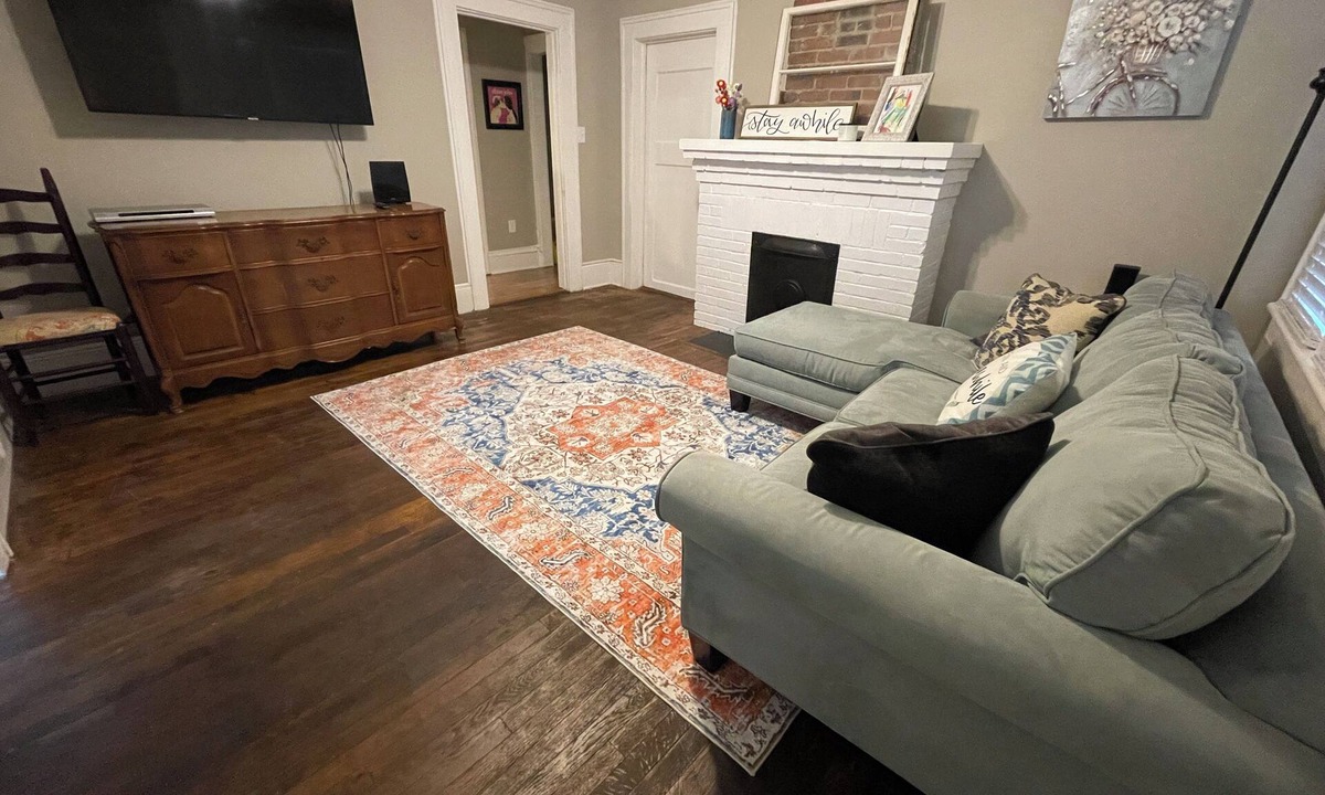 Spartanburg House | Whole House, sleeps 7, within walking distance to downtown Spartanburg!