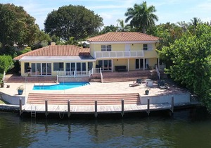 MIddle River Waterfront Island Style Retreat - 4 bd/3.5 bath
