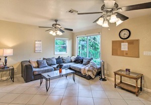 NEW! West Palm Beach Escape Near Bars, Food & Golf