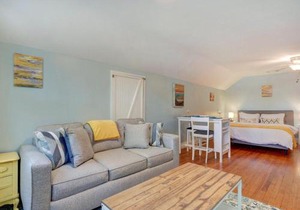 Sundial Inn Unit 3