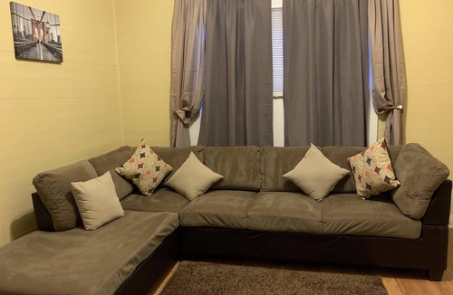 LaGrange Apartment | 1 Bedroom Apartment Fully Furnished