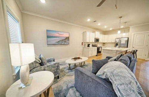 Panama City Beach Villa | 1 Mi to Sand & Surf: Townhome w/Pool in PCB!