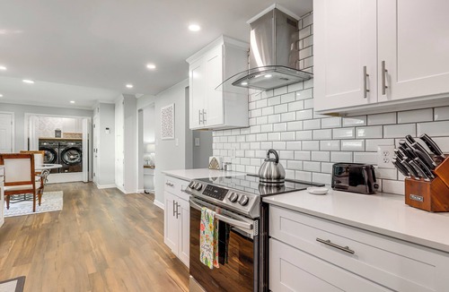Macon House | 10 Mi to Downtown Macon: Family Home w/Patio!