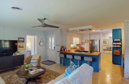 Jekyll Island House | 10 Tyler 4 bedrooms, 3 bathrooms
