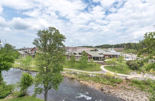 Pigeon Forge Condo | 111 m² Condo ∙ 2 bedrooms ∙ 6 guests