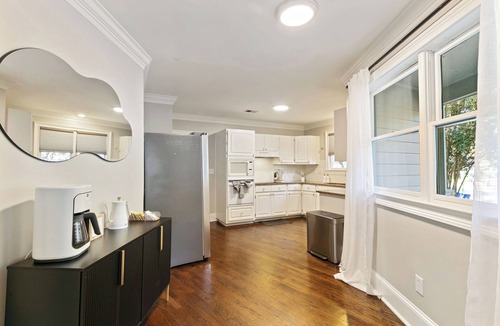 Buckhead House | 12 min downtown, firepit, Gameroom & Theater-room