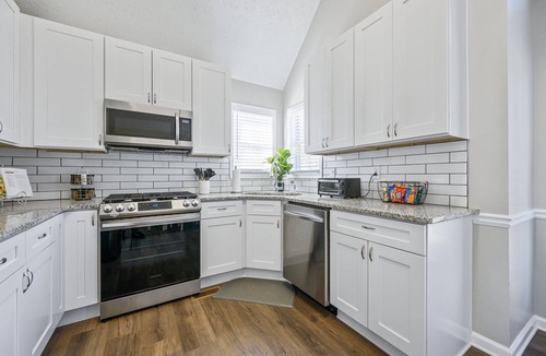 Adairsville House | 126 Manning Mill Adairsville