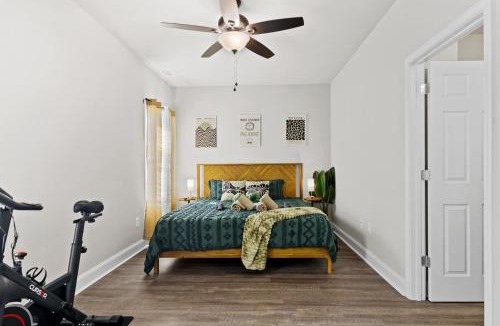 Athens House | 13 mins to Downtown & Stadium - Game Room - Game Day