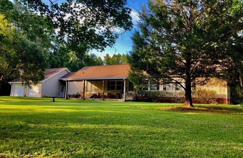 Wadmalaw Island House | 14-Acre Scenic Home in Low County of Wadmalaw Island w/Private Par 3 Golf Hole