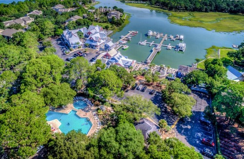 South Beach Condo | 1689 Bluff Villas - Short stroll to South Beach Marina