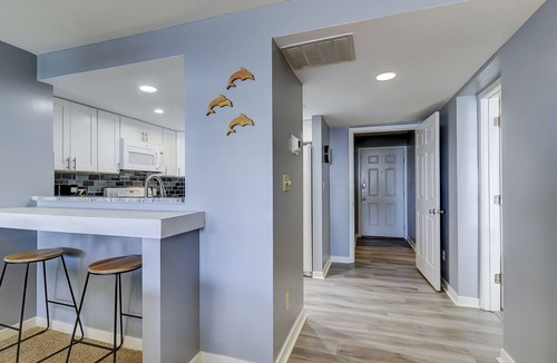 South Beach Condo | 1874 Beachside Tennis- Calibogue Sound views from every room.