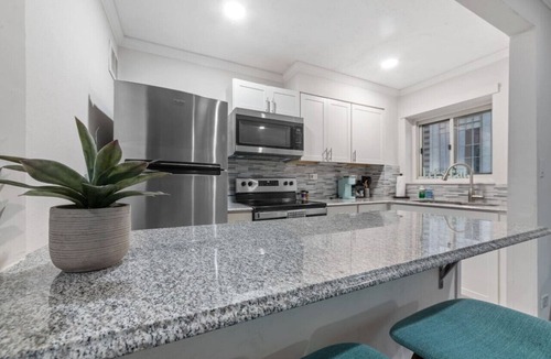 Downtown Atlanta Condo | 1BR | King Bed | Panoramic Views | Downtown ATL