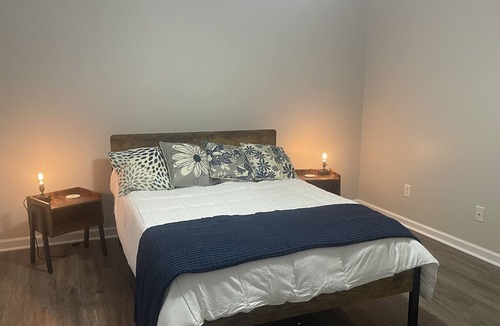 Waycross Apartment | 2 bedroom 2 bath home away from home apt