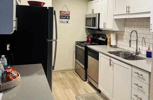Atlanta Apartment | 2-bedroom apartment next to Brave's Stadium