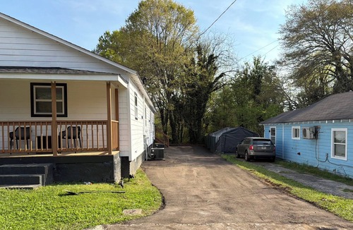 Rome House | 2-bedroom cozy get a way house in pleasant Rome
