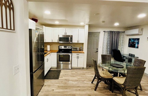 Northside House | 2-bedroom townhome in peaceful Jacksonville with AC comfort