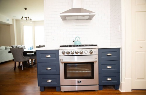 Downtown Little Rock House | 2 King, 4 Queen, Family Trip/Kids Friendly & Safe