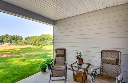 Hartwell House | 2 Mi to Marina! Lake Hartwell Home Base