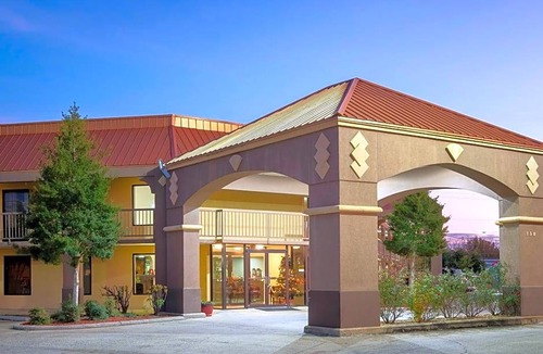 Oxford Hotel | 2-Star Hotel ∙ Red Roof Inn & Suites Oxford