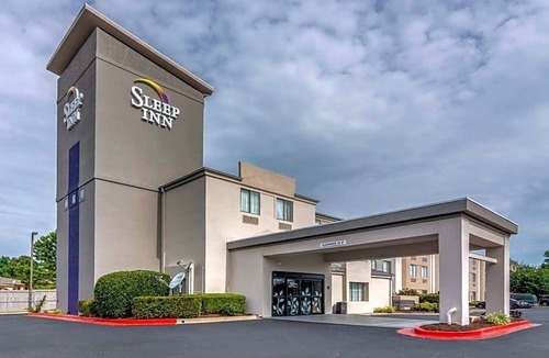 Marietta Hotel | 2-Star Hotel ∙ Sleep Inn Marietta-Atlanta near Ballpark-Galleria